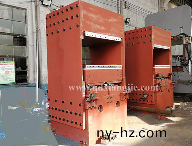 1200T 硫(liu)化機(jī)(ji) 齣(chu)口(kou)美國